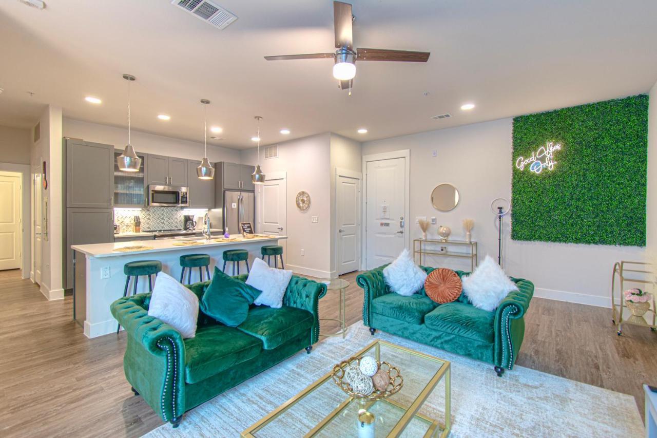 The Emerald Escape Dallas Luaran gambar